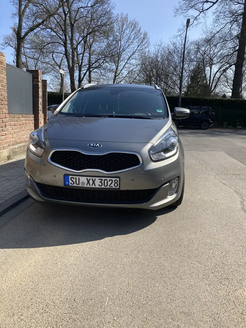 Kia Carens Dream Team Grau - 2