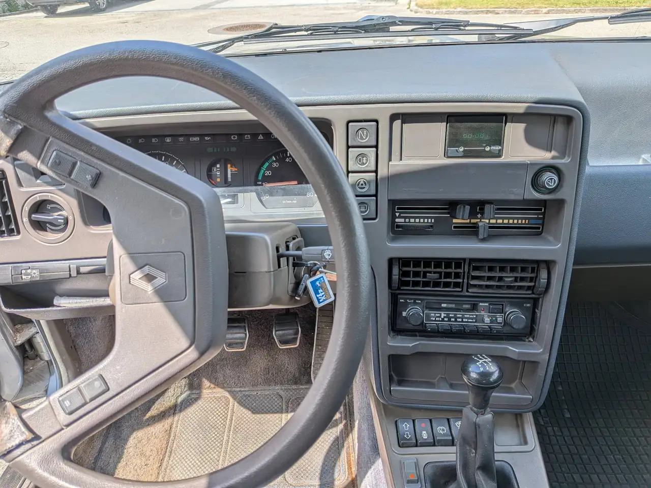 Renault R 20 TX (Typ 1279), foto 9