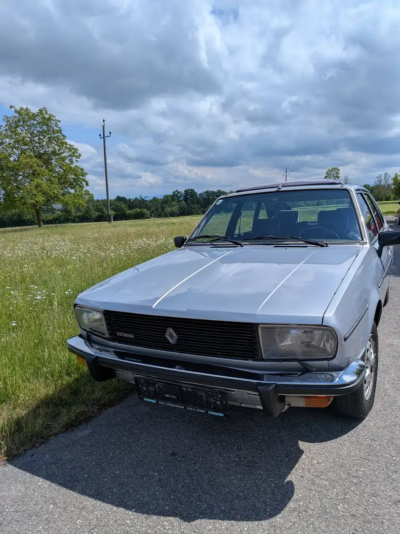 Renault R 20 R 20 TX (Typ 1279) Silber - 1