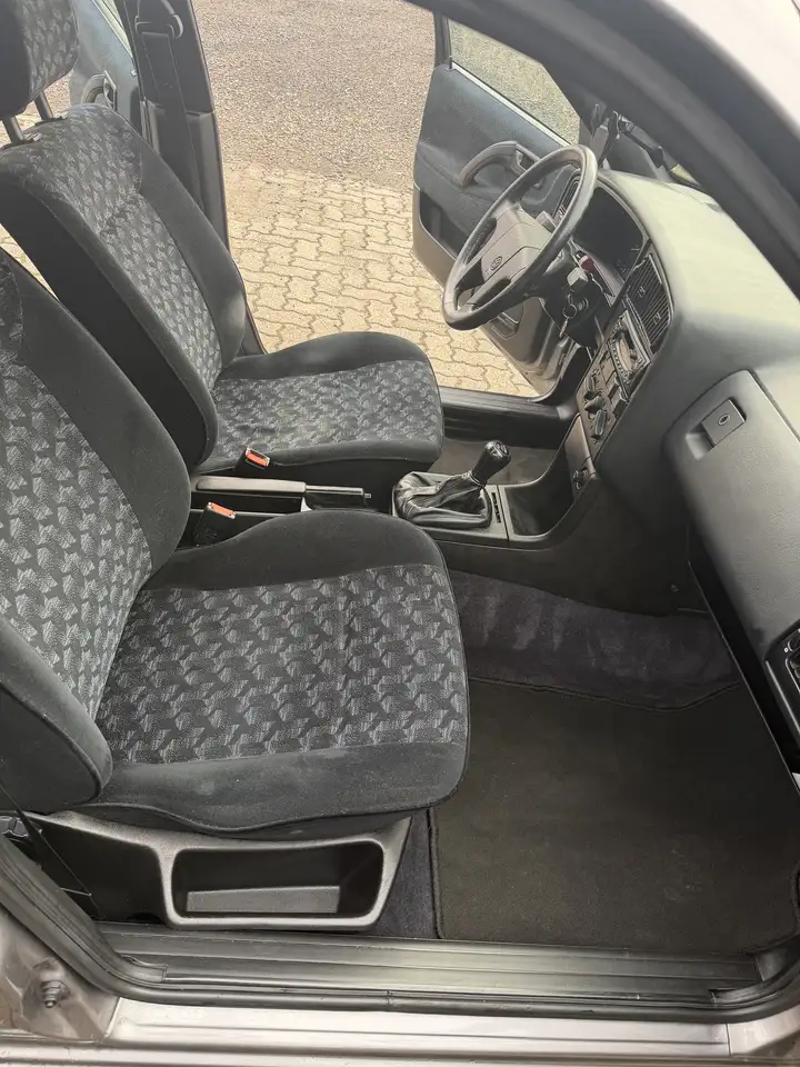 Volkswagen Passat CL, foto 10