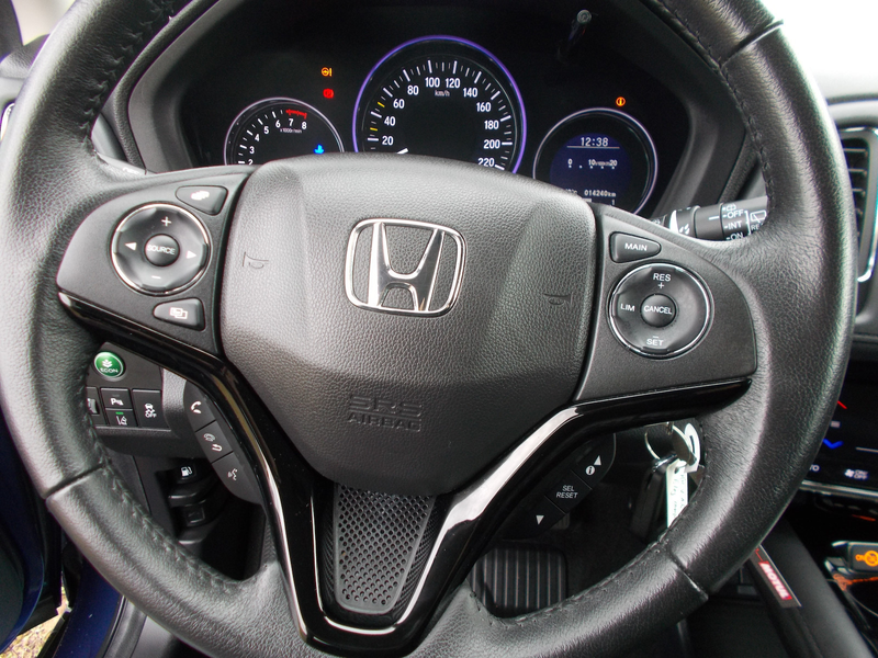 Honda HR-V 1,5 i-VTEC Elegance — photo 15