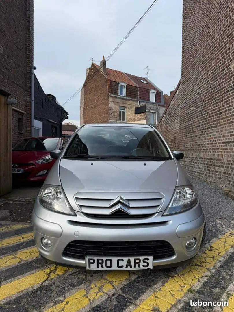 Citroen C3 CITROËN 1,4i Gris - 2