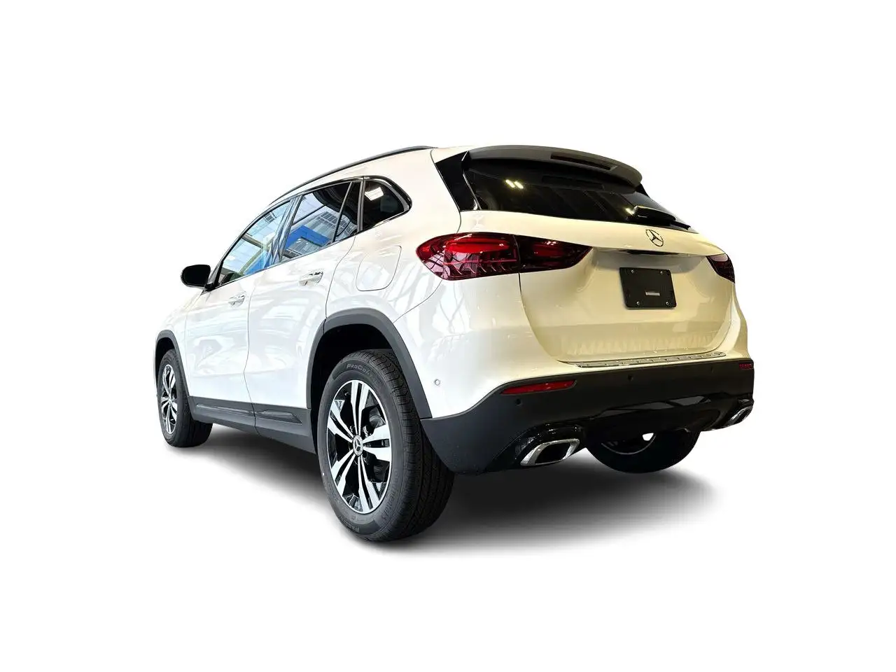 Mercedes-Benz GLA снимка Mercedes-Benz GLA