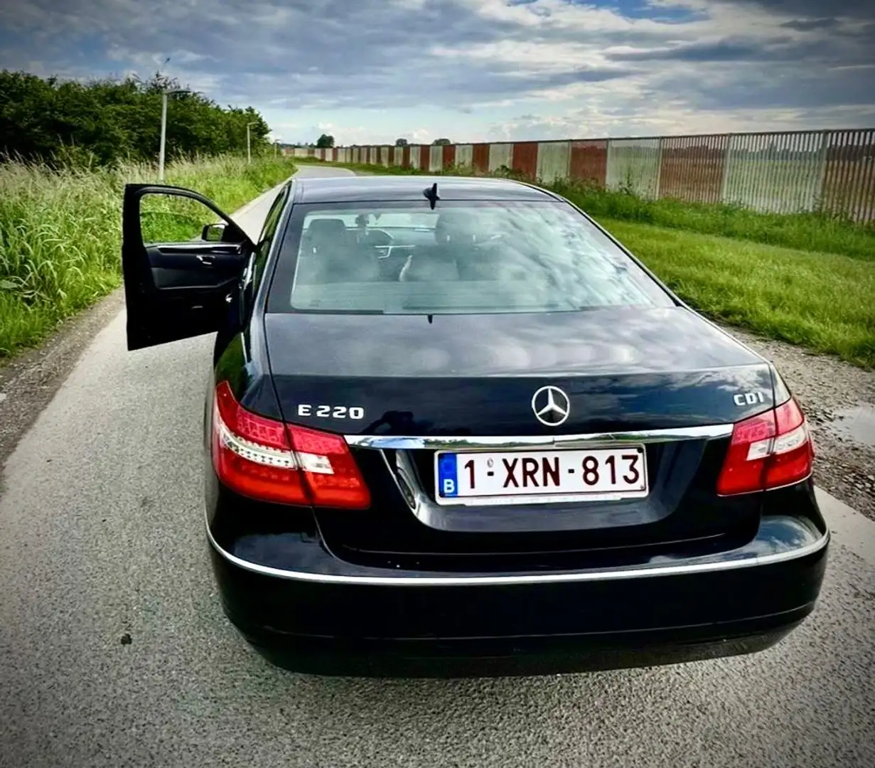 Mercedes-Benz E 220 T CDI Automatik Avantgarde Noir - 2