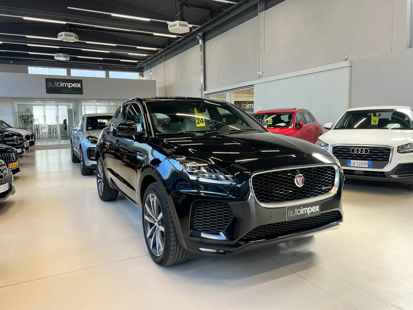 Jaguar E-Pace 2.0 i4 R-Dynamic S awd 249cv auto 23.600KM/1PROPR Nero - 1