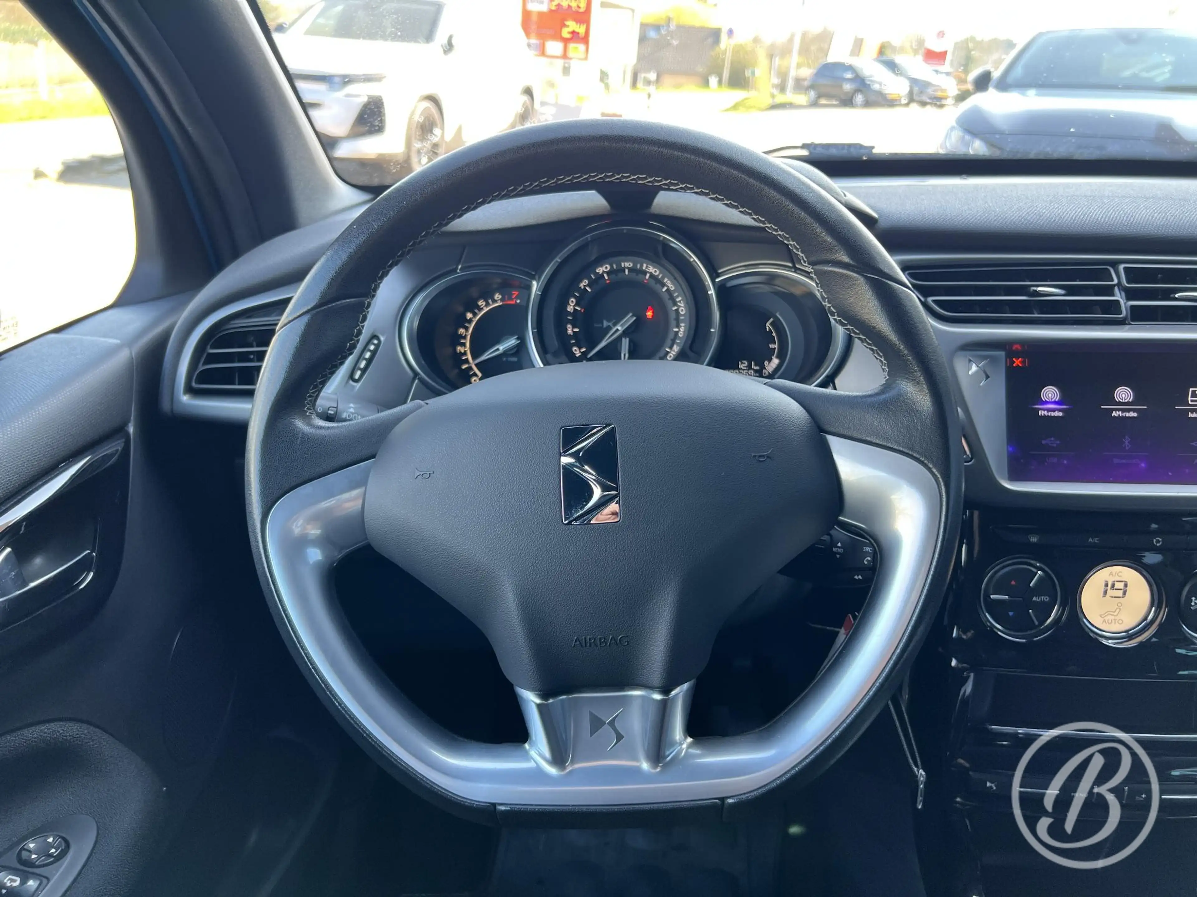 DS Automobiles DS 3 1.2 Turbo 110pk So Chic 17 inch velgen — photo 7