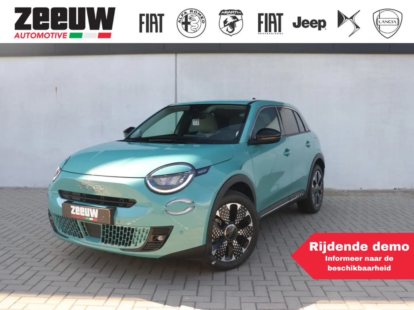 Fiat 600e La Prima 54 kWh | Navi | Camera | Carplay | 18" Kék - 1