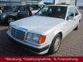Mercedes-Benz 220 E 220/ 124 220 E Lim. bijela - thumbnail 1