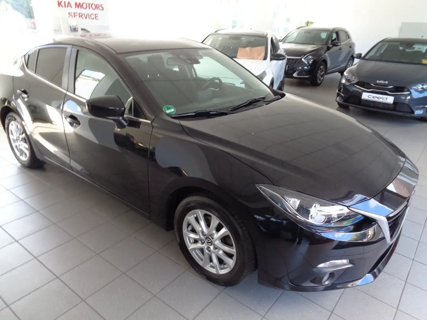 Mazda 3 Center-Line Allwetterreifen Schwarz - 2
