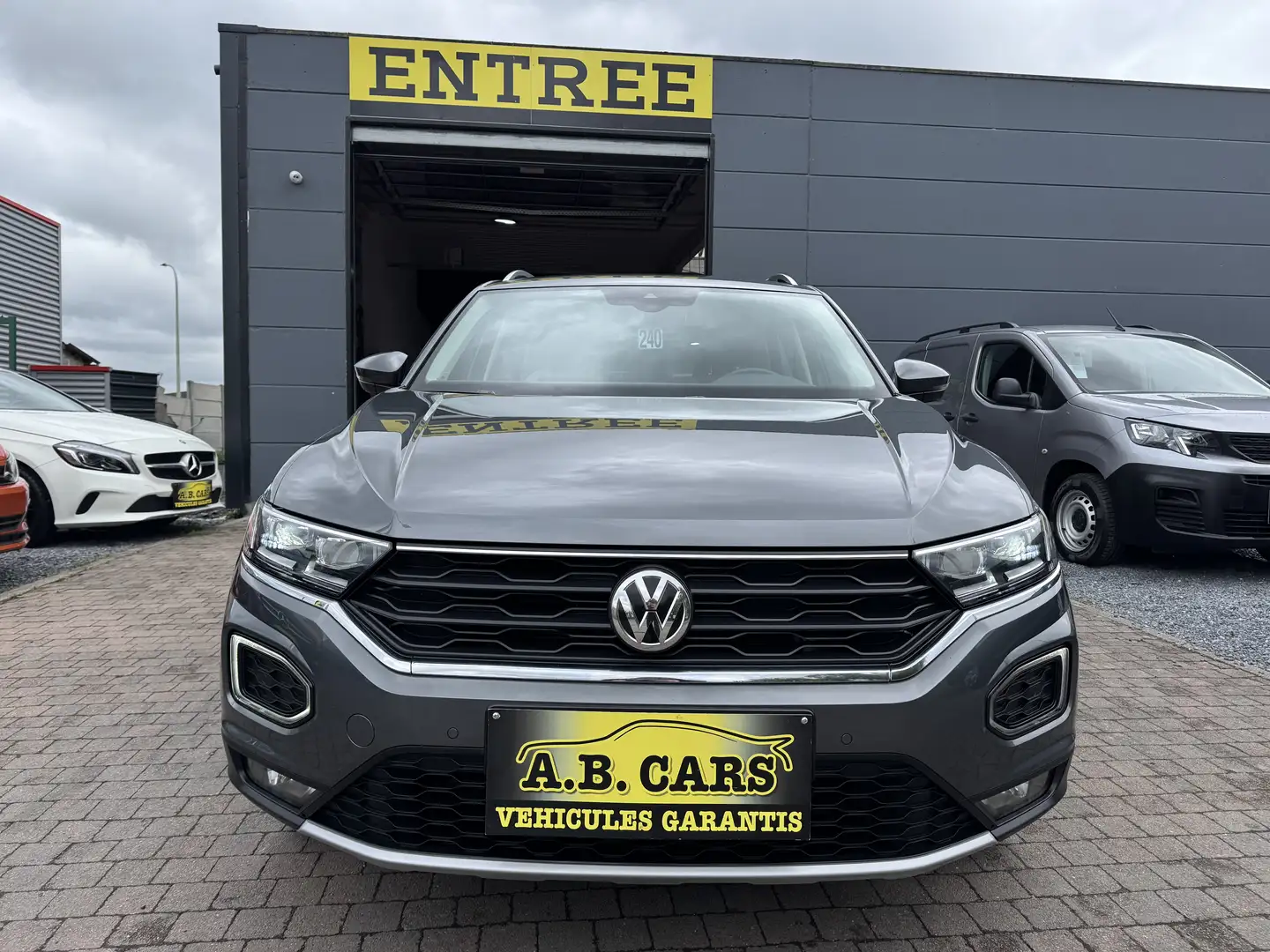 Volkswagen T-Roc 1.5 TSI  DSG *GARANTIE 12MOIS*1ER PROPRIÉTAIRE Grigio - 2