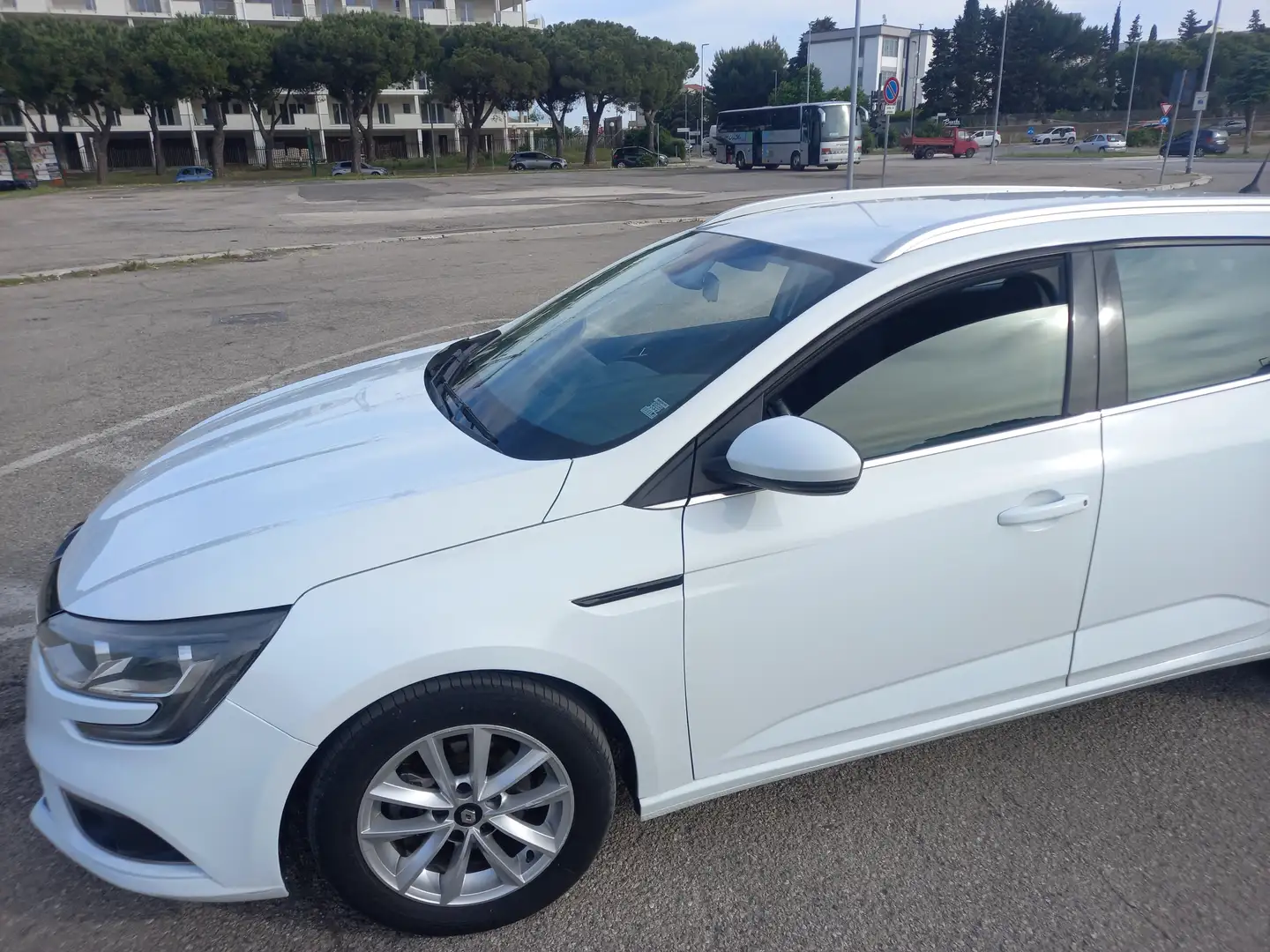 Renault Megane Megane Sporter 1.5 dci energy Bose 110cv Bianco - 1