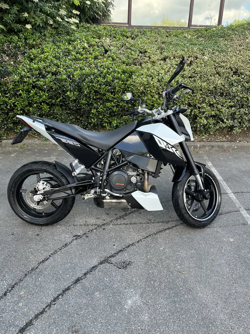 KTM 690 Duke duke 3 Alb - 1