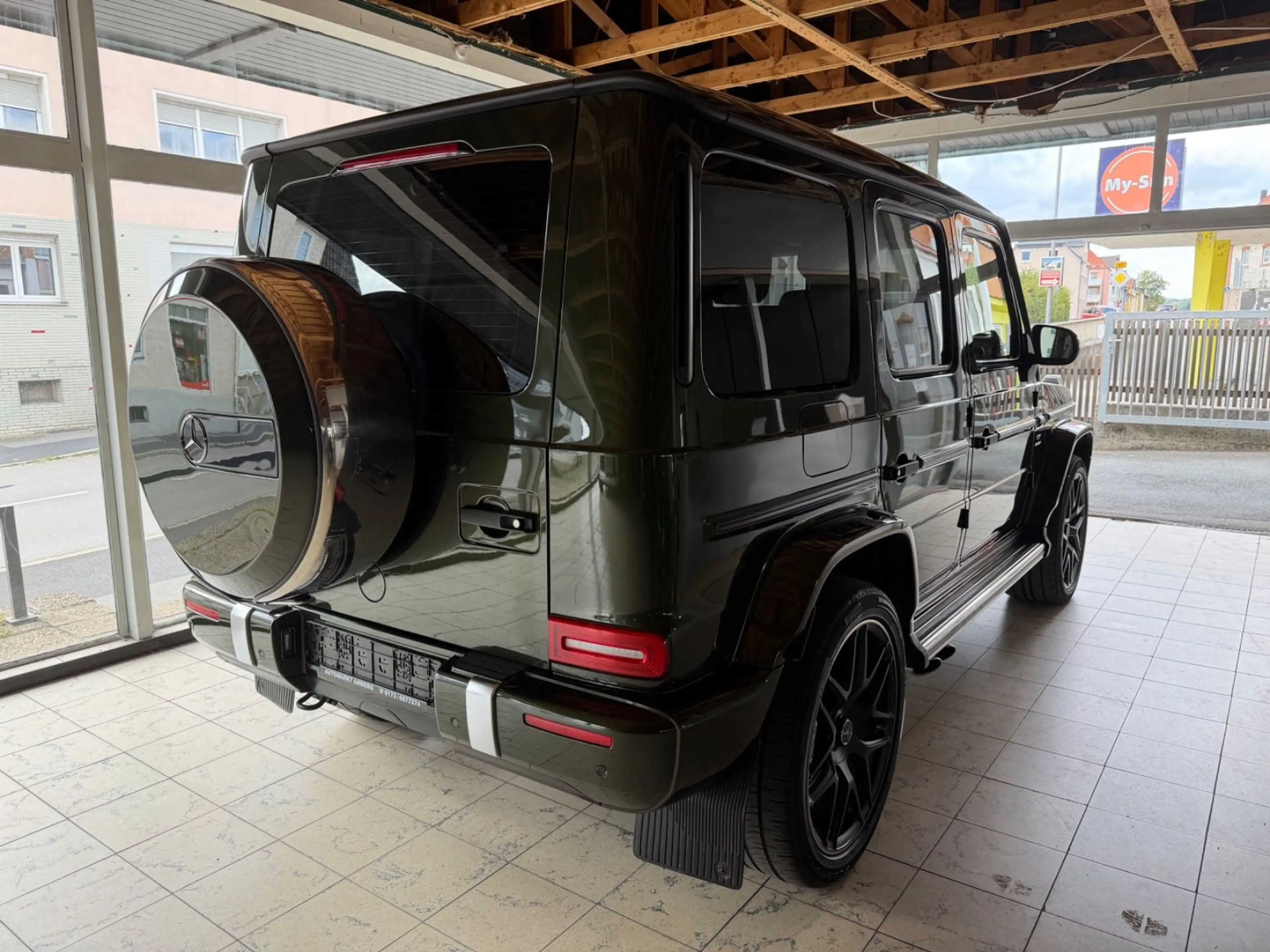 Mercedes-Benz G 63 AMG *BURMESTER*DESIGNO*360°CAM*STANDHZG*LM21 — photo 4