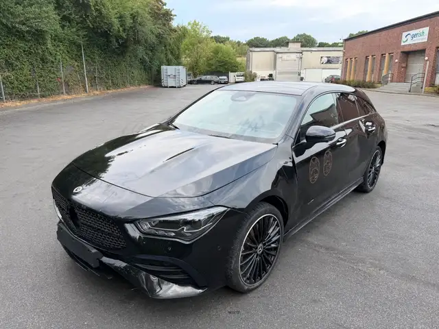 Mercedes-Benz CLA 250e AMG Panorama 360 Distronic Memory KeyGo