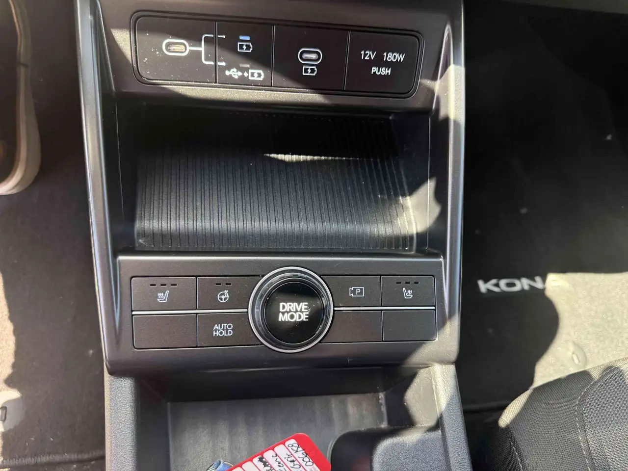 Hyundai KONA fotografie Hyundai KONA