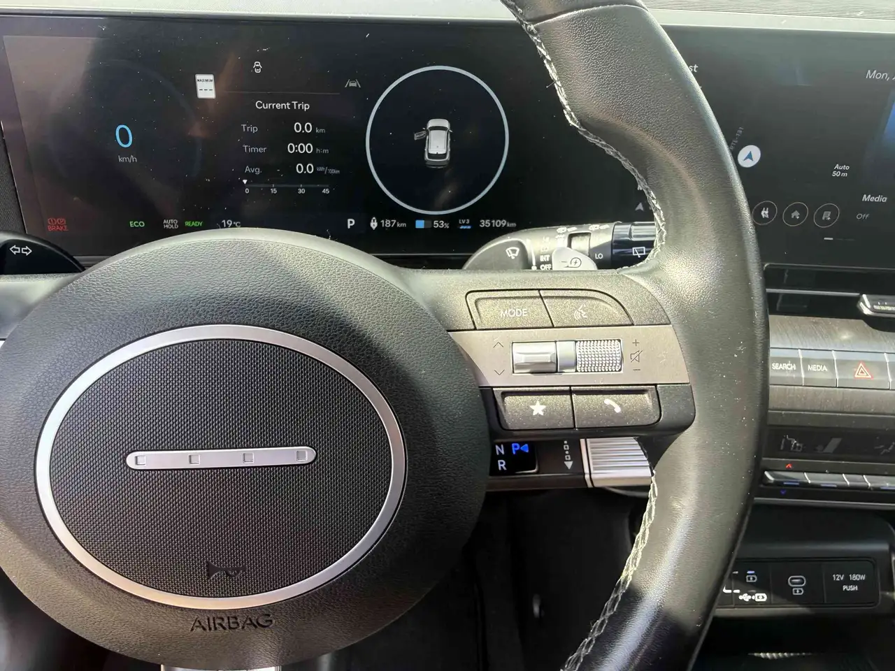 Hyundai KONA fotografie Hyundai KONA