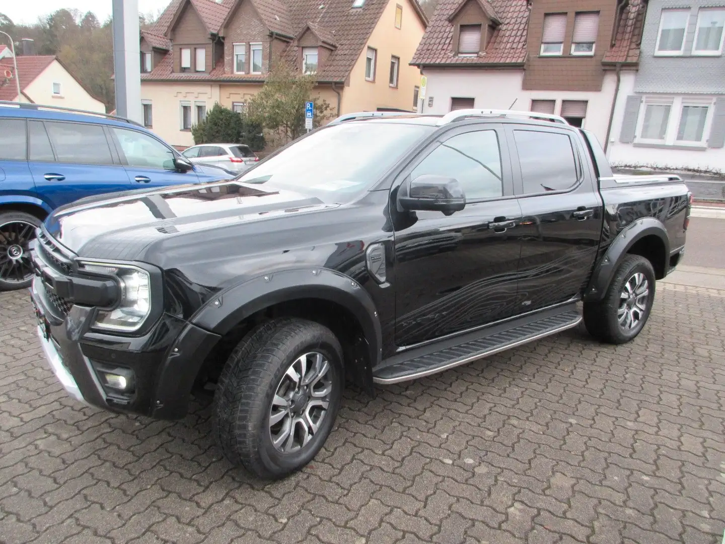 Ford Ranger Wildtrake e-4WD Doppelkabine /Raptor Umba Schwarz - 1