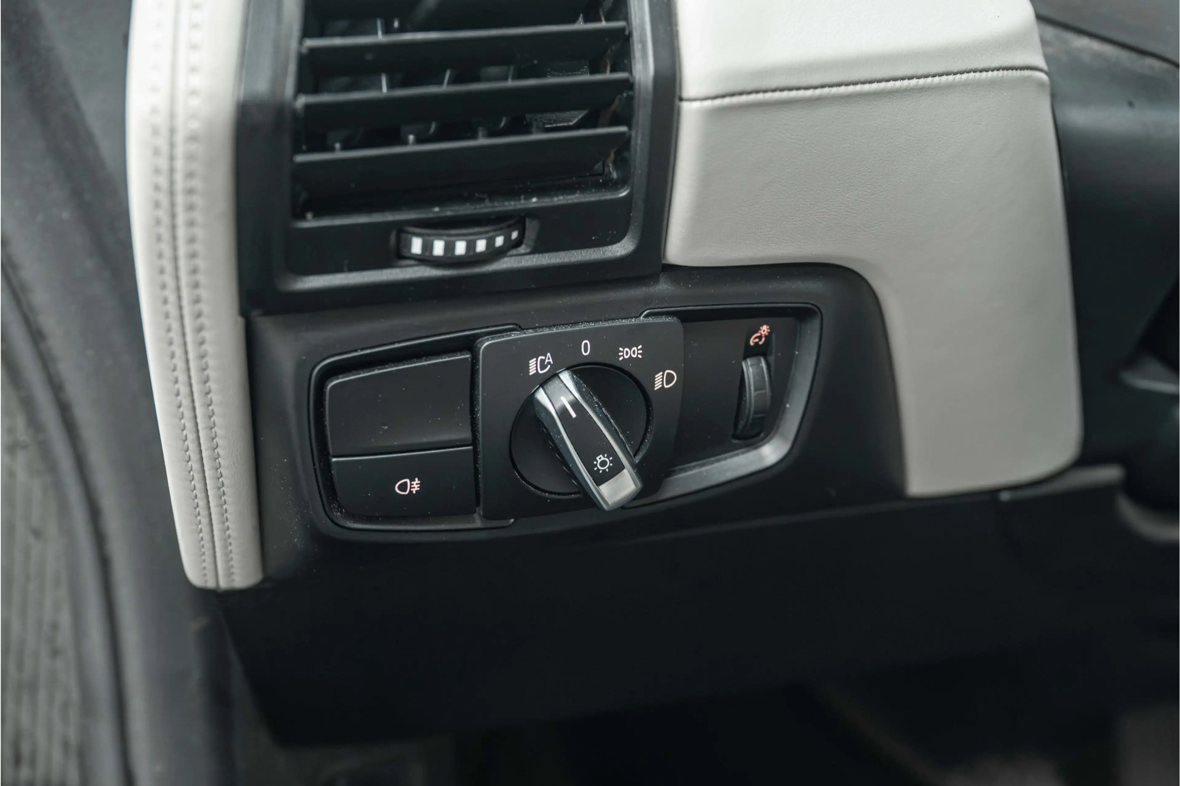 BMW i3 Sportpakket / SOH 95% / Schuif-kanteldak / Achteru — photo 8