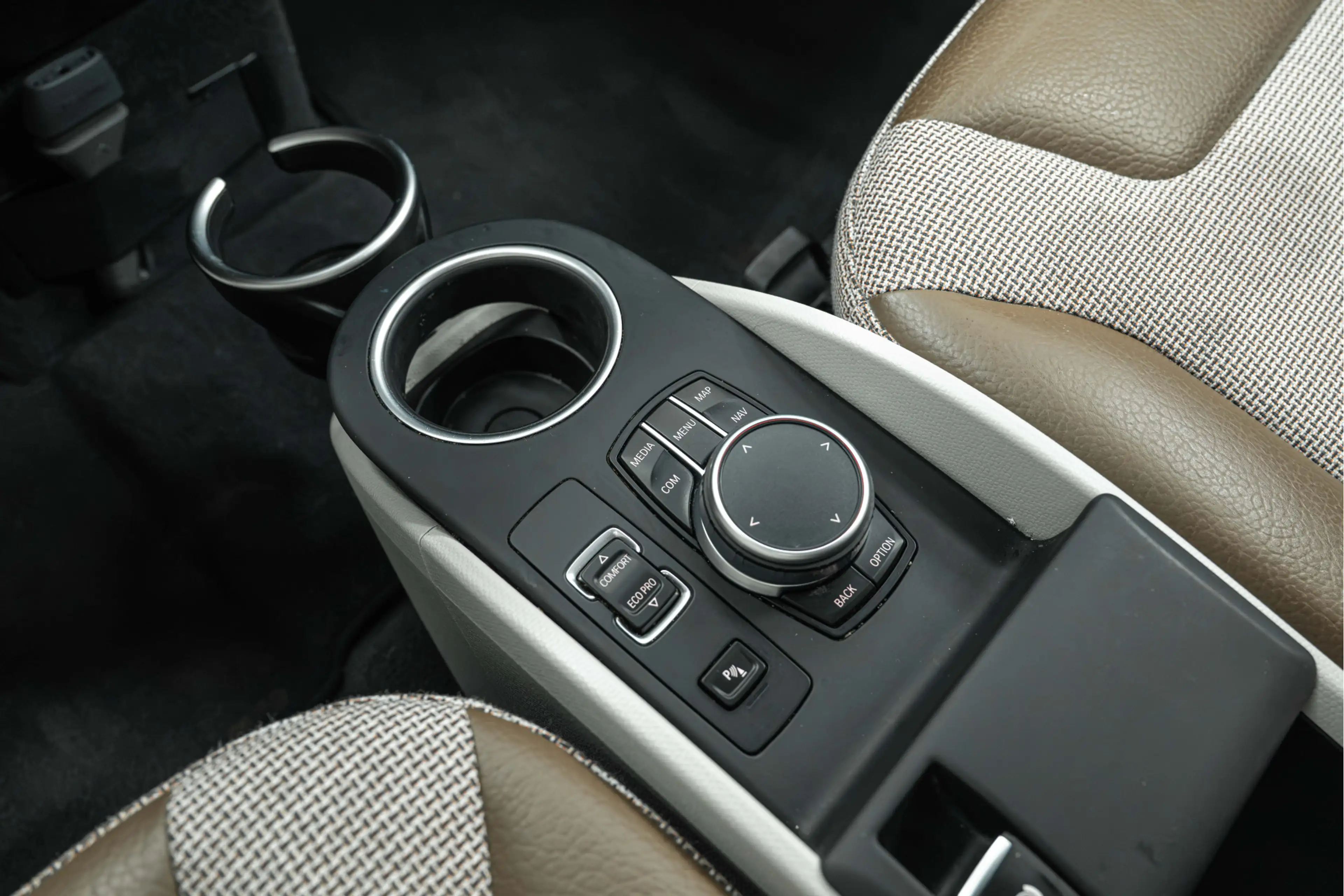 BMW i3 Sportpakket / SOH 95% / Schuif-kanteldak / Achteru — photo 15