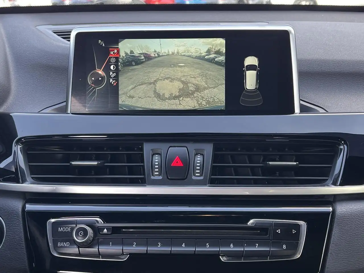BMW X1 снимка BMW X1