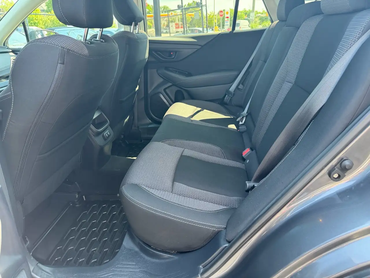 Subaru OUTBACK снимка Subaru OUTBACK