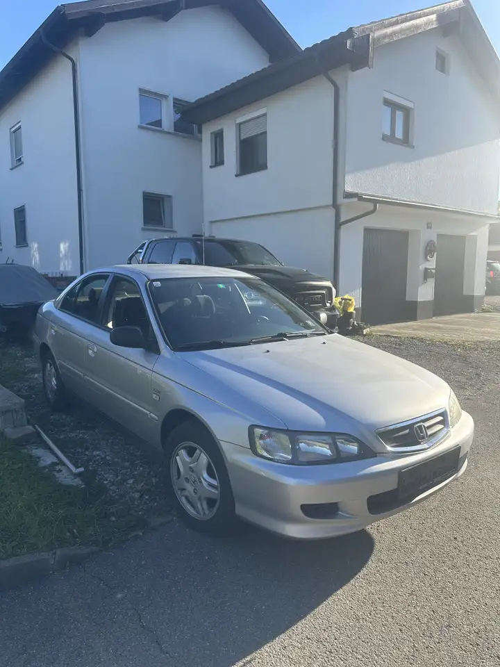 Honda Accord 1,8i LS VTEC SAMMLERSTÜCK!!!, foto 3