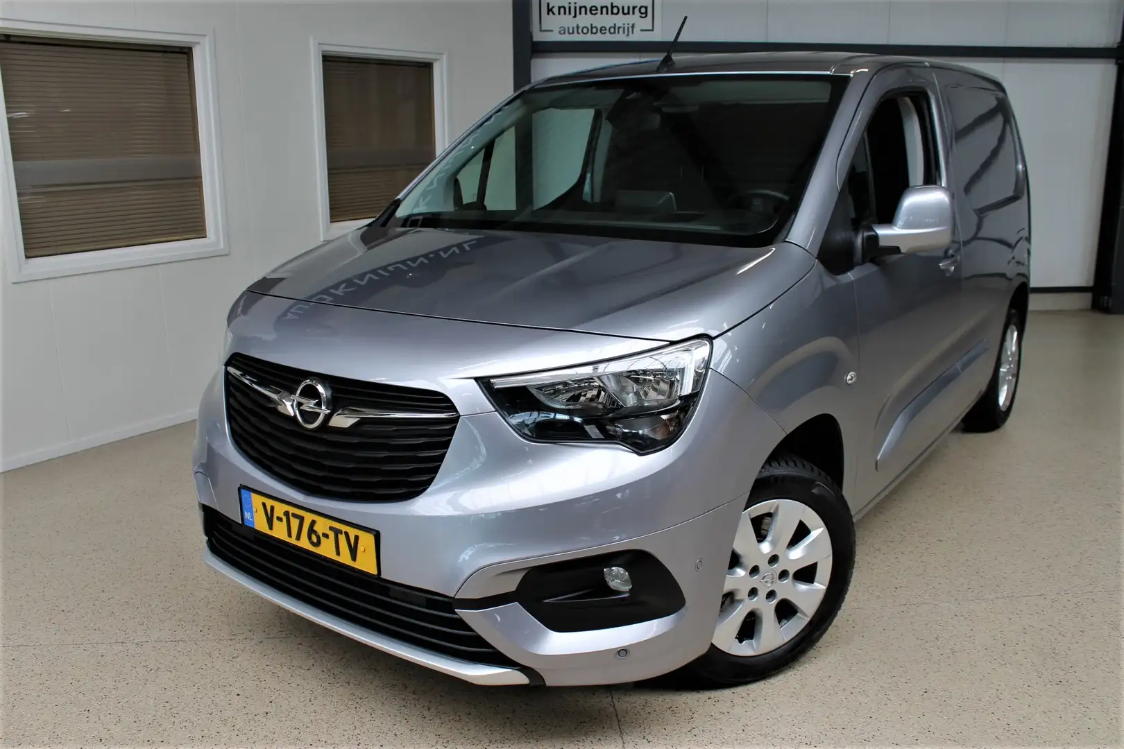 Opel Combo 1.5D 130pk L1H1 Innovation RIJKLAAR ALL-IN PRIJS Grau - 2