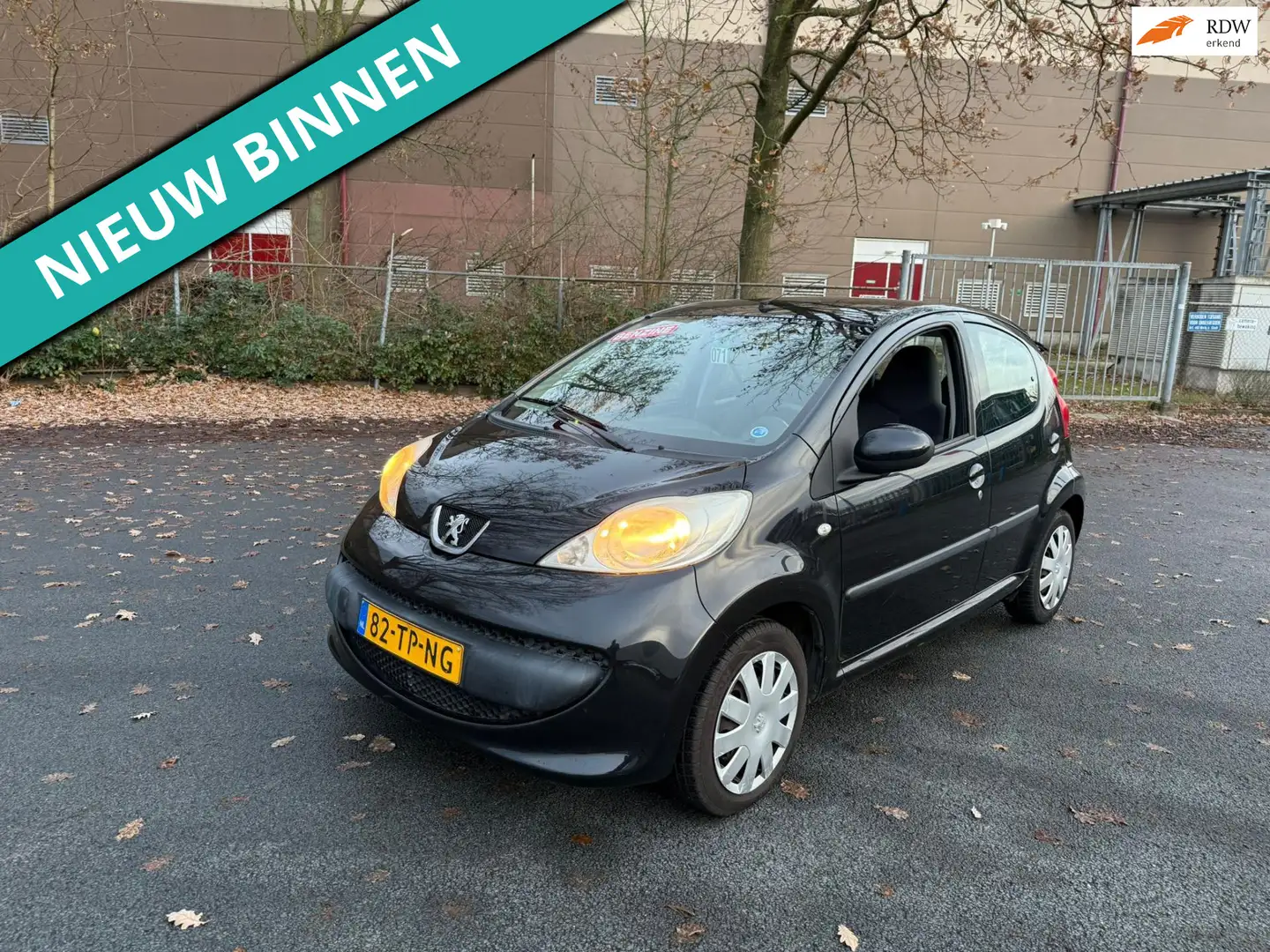 Peugeot 107 1.0-12V XS LEUKE AUTO RIJDT EN SCHAKELT TOP Zwart - 1