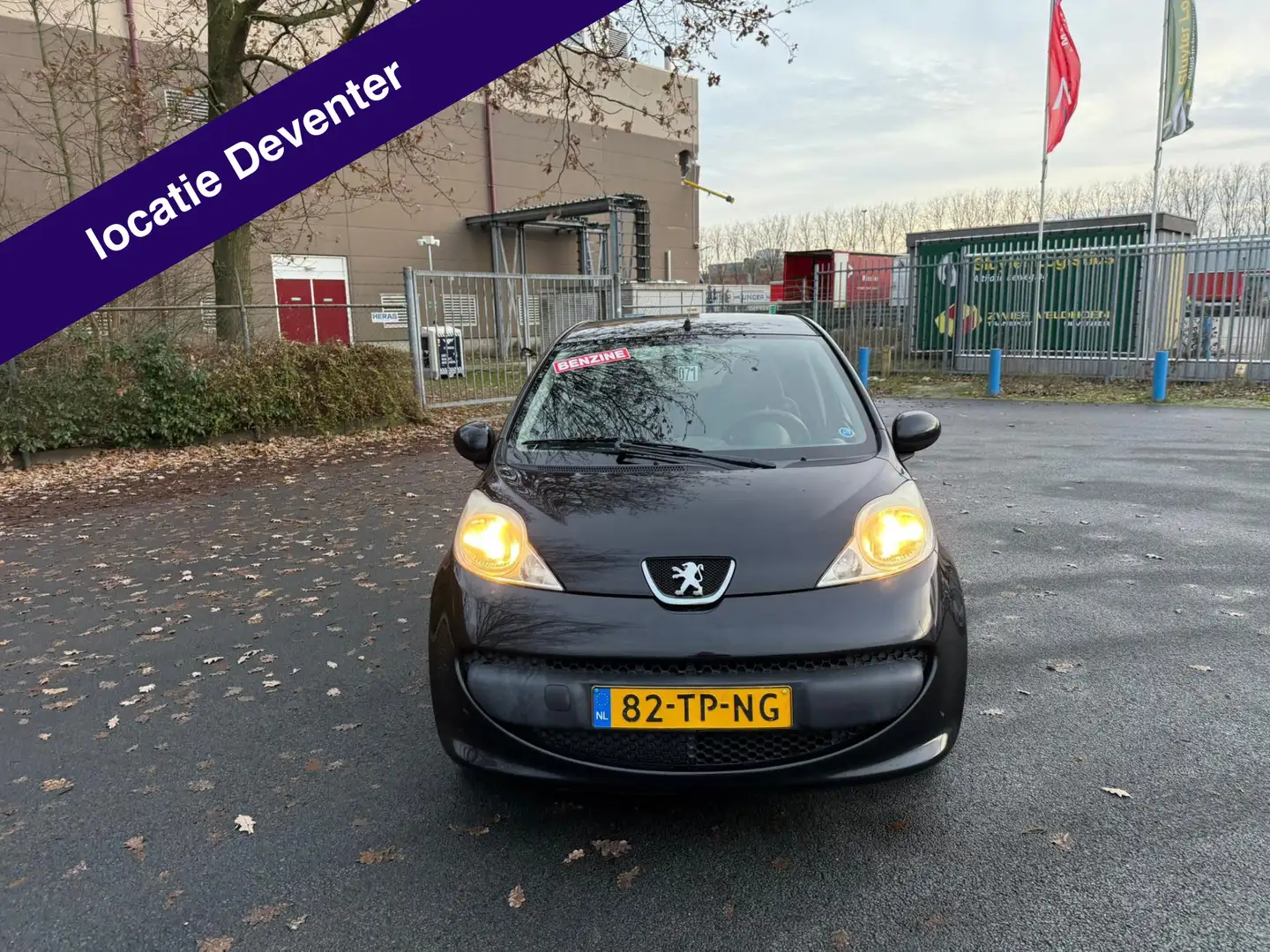 Peugeot 107 1.0-12V XS LEUKE AUTO RIJDT EN SCHAKELT TOP Zwart - 2