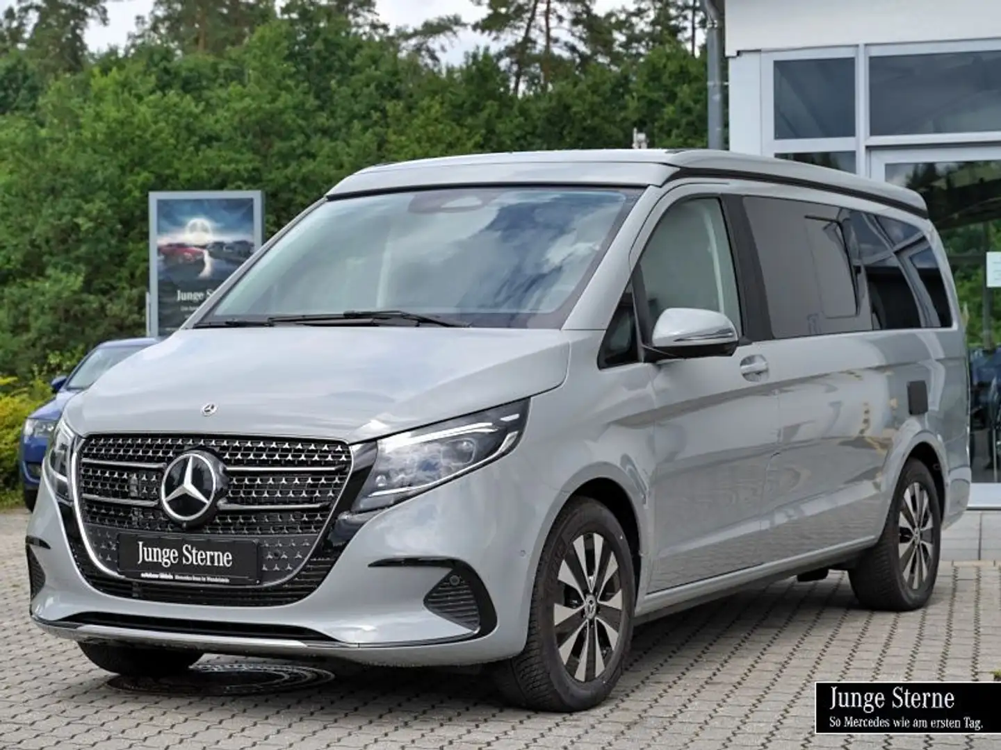 Mercedes-Benz V 300 d Marco Polo KÜCHE+5SITZE+AHK+EL-TÜR+LEDER Gris - 2