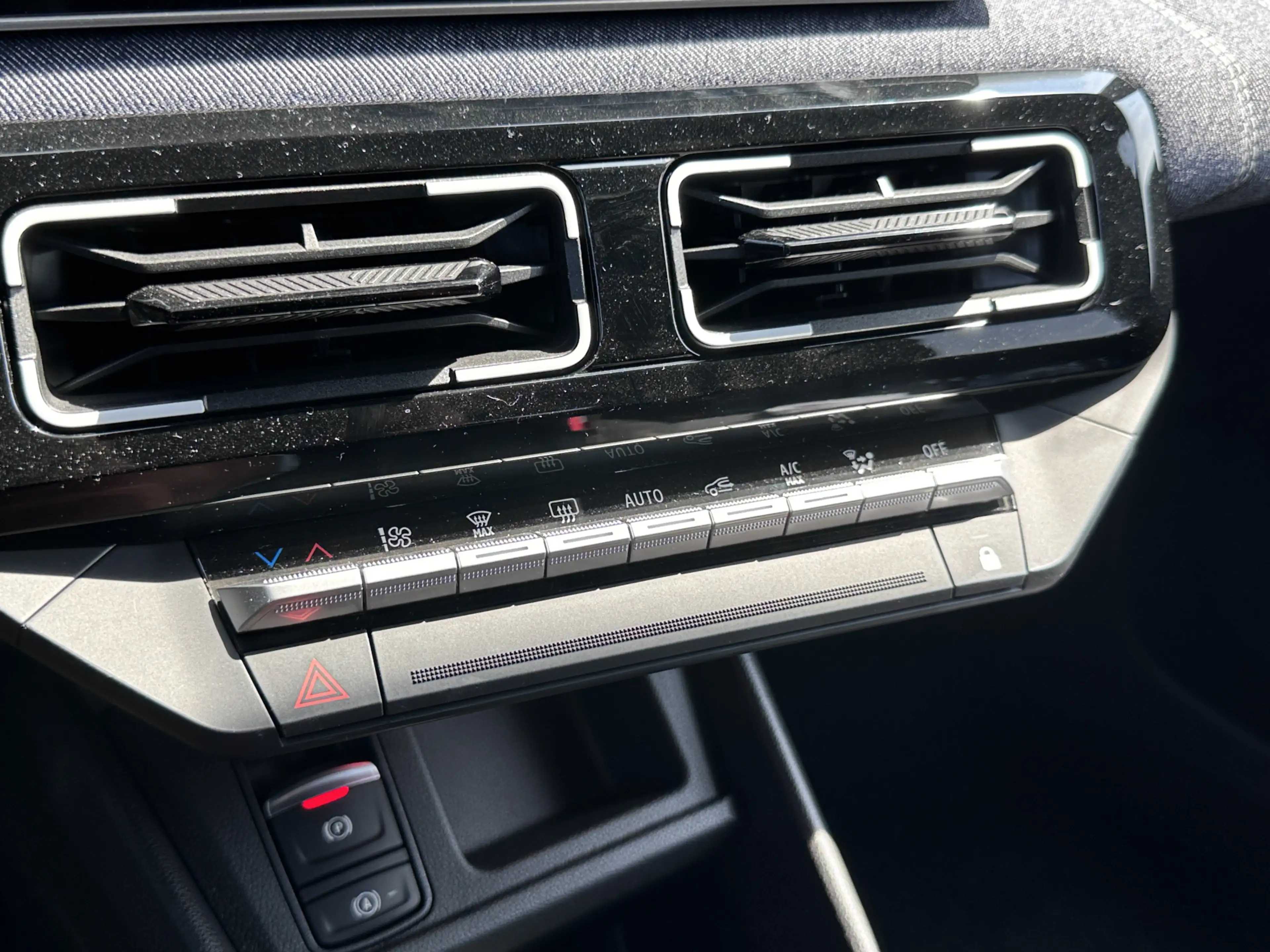 Renault R 5 comfort range techno 52 kWh | PACK WINTER | DIRECT — photo 25