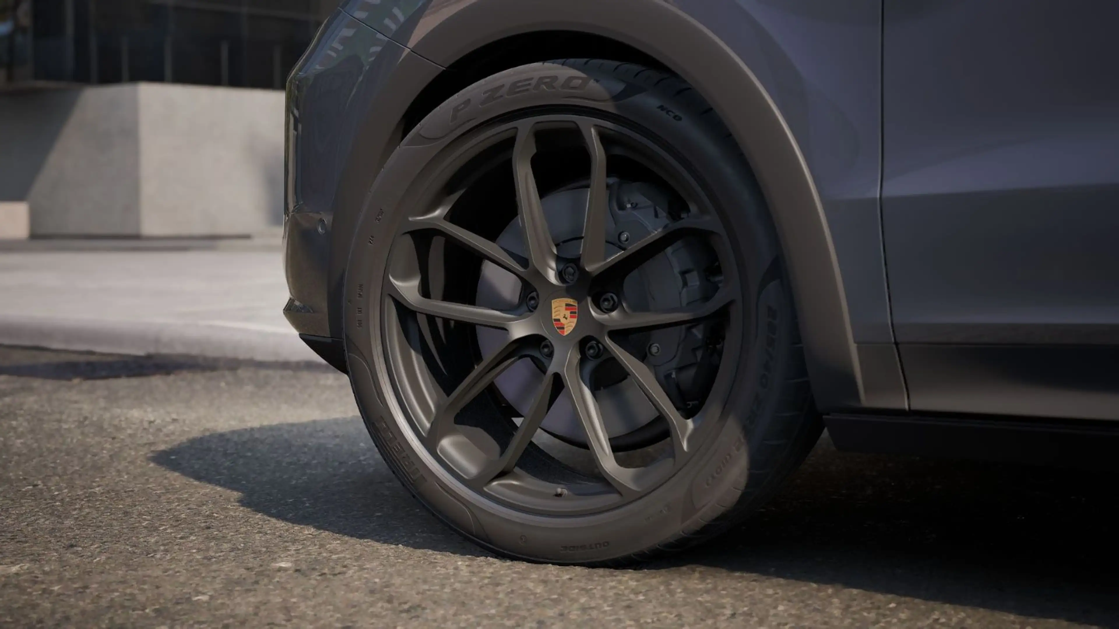 Porsche Cayenne E-Hybrid Coupe Black Edition | InnoDrive — photo 3