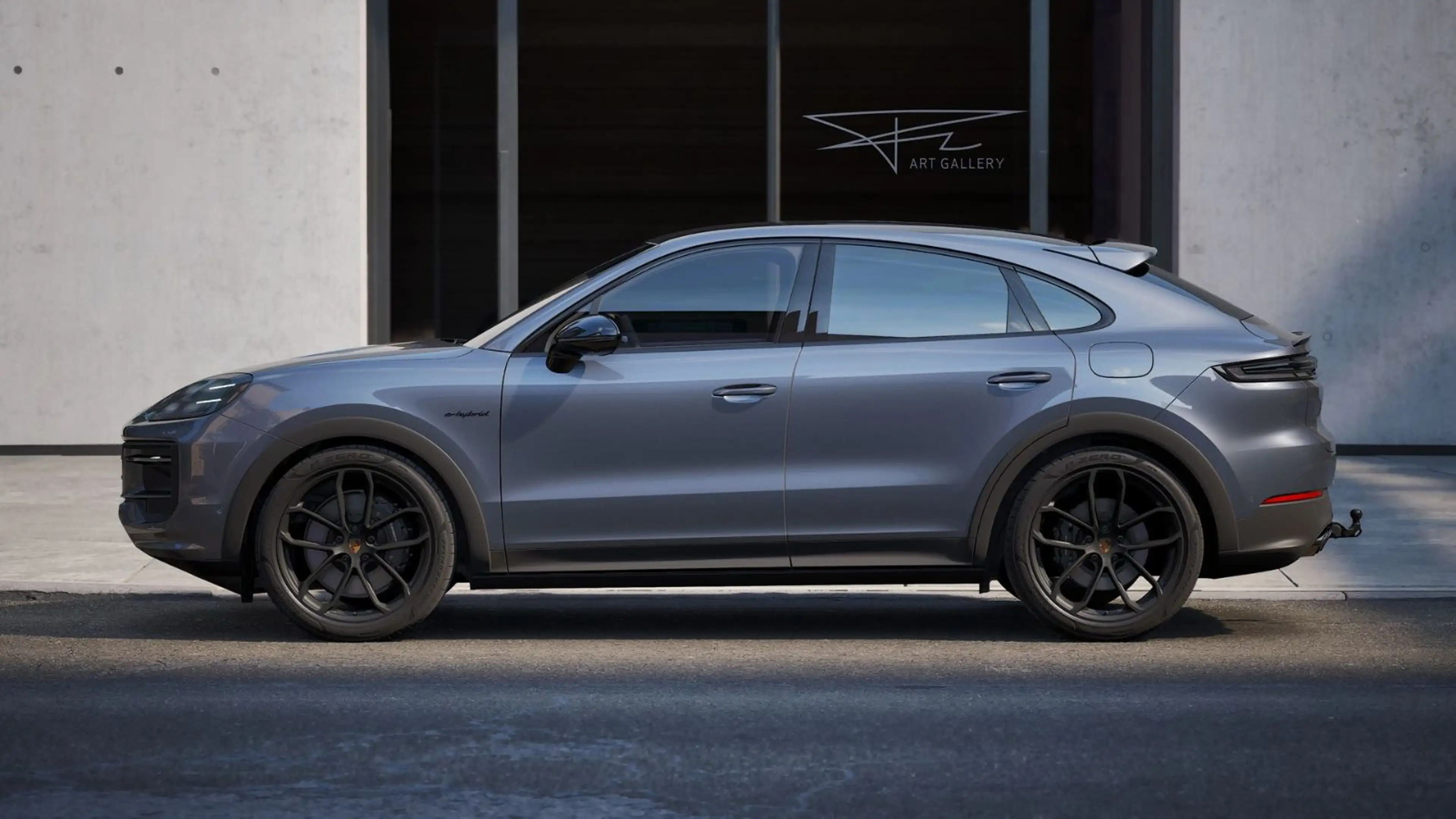Porsche Cayenne E-Hybrid Coupe Black Edition | InnoDrive — photo 4