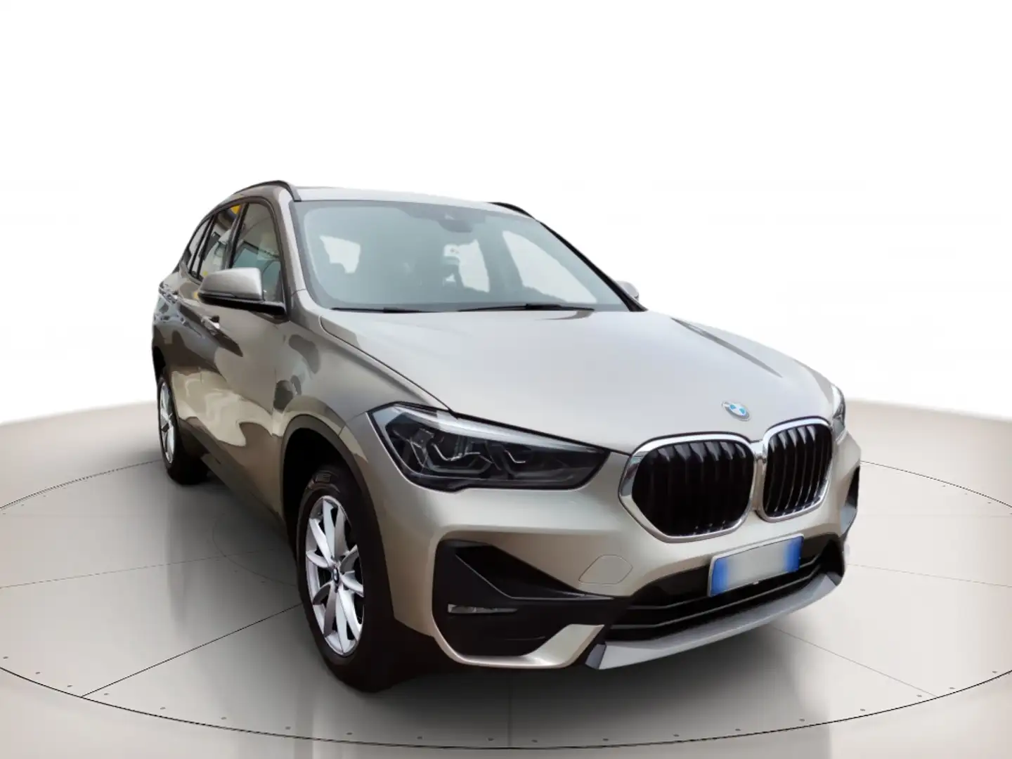 BMW X1 sdrive 16d Business Advantage auto Beige - 2
