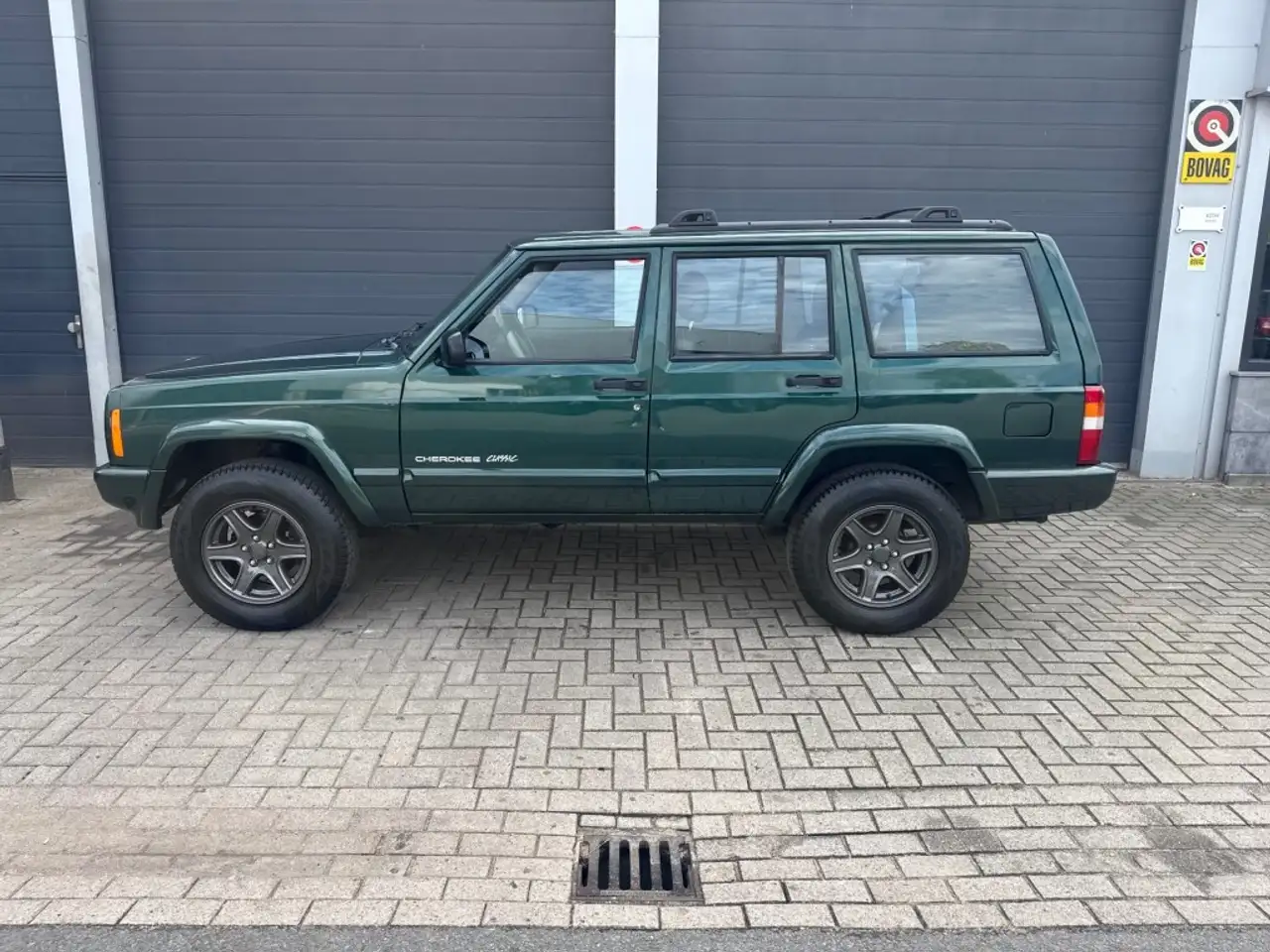 Jeep Cherokee 4.0I LIMITED, foto 5
