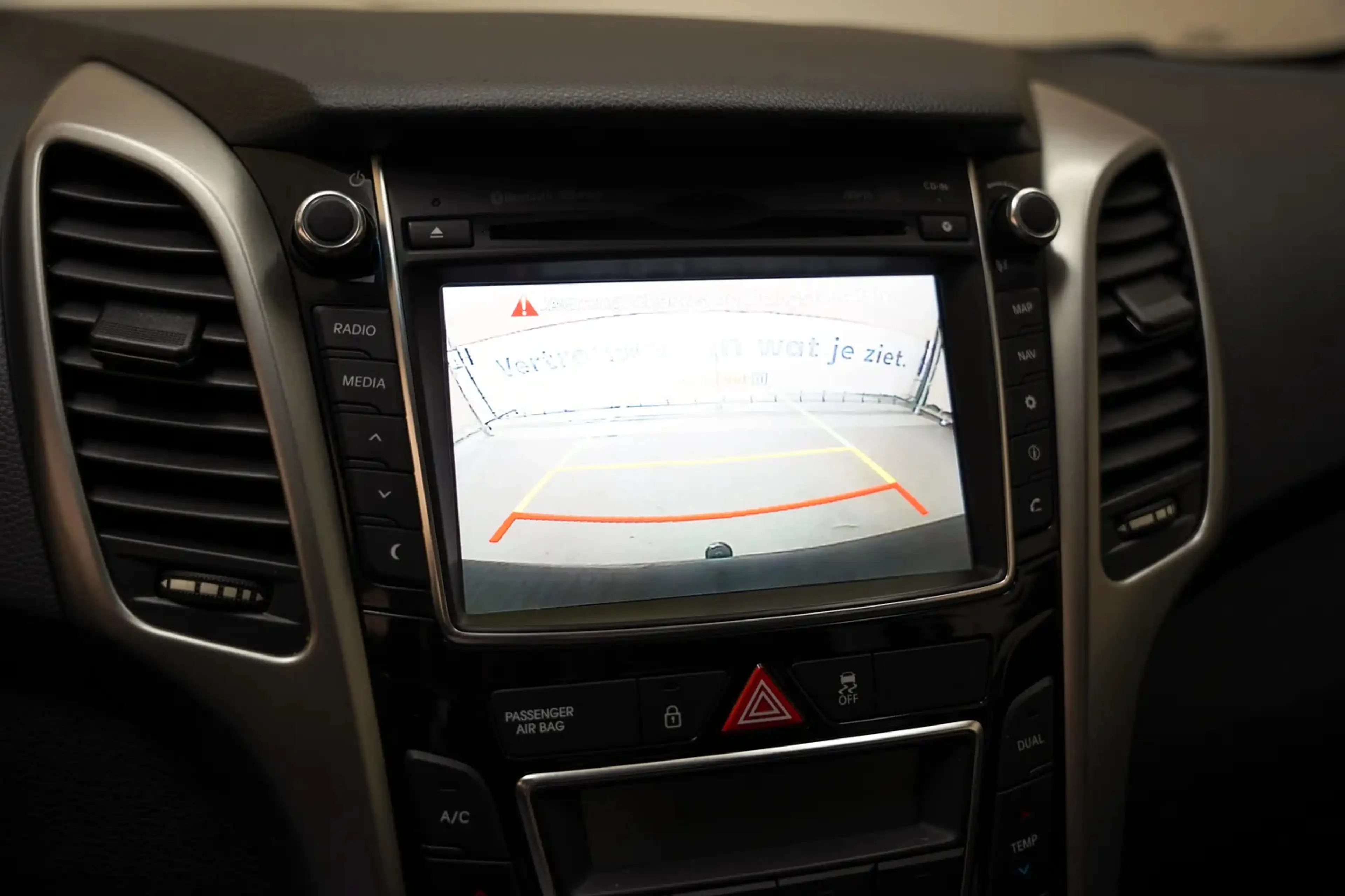 Hyundai i30 1.6 GDI I-Motion Plus [ Trekhaak Clima LED Camera — photo 8
