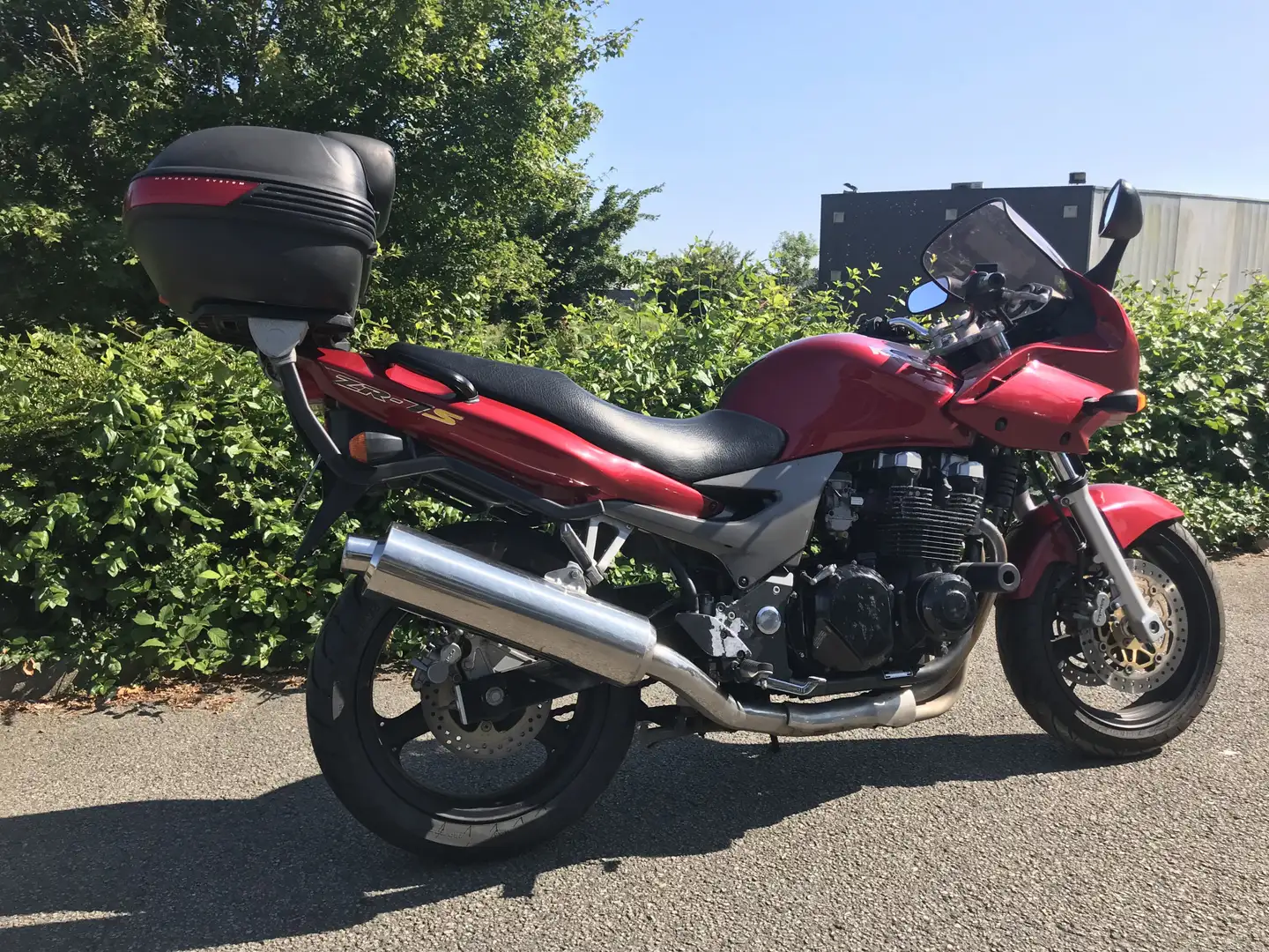 Kawasaki ZR - 7 Rot - 2