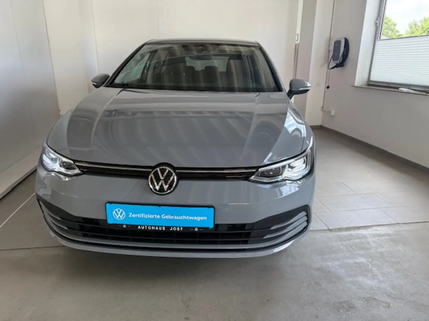 Volkswagen Golf Life VIII 1.5 TSI MatrixLED NaviPro Pano ACC Gris - 2