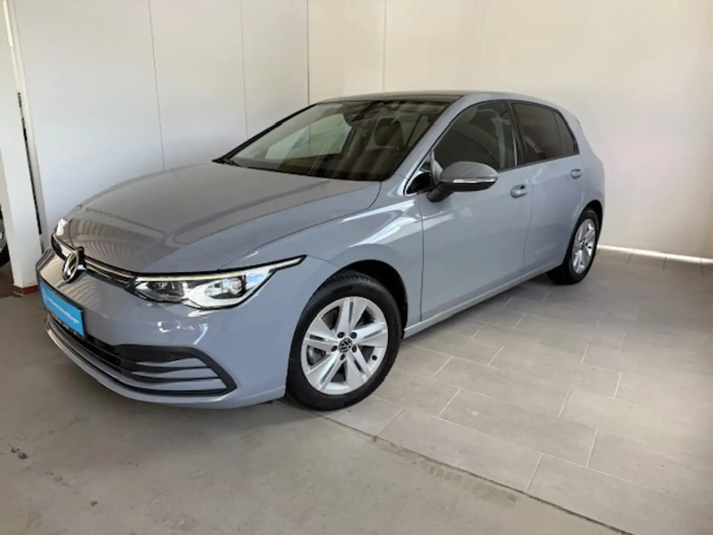 Volkswagen Golf Life VIII 1.5 TSI MatrixLED NaviPro Pano ACC Gris - 1