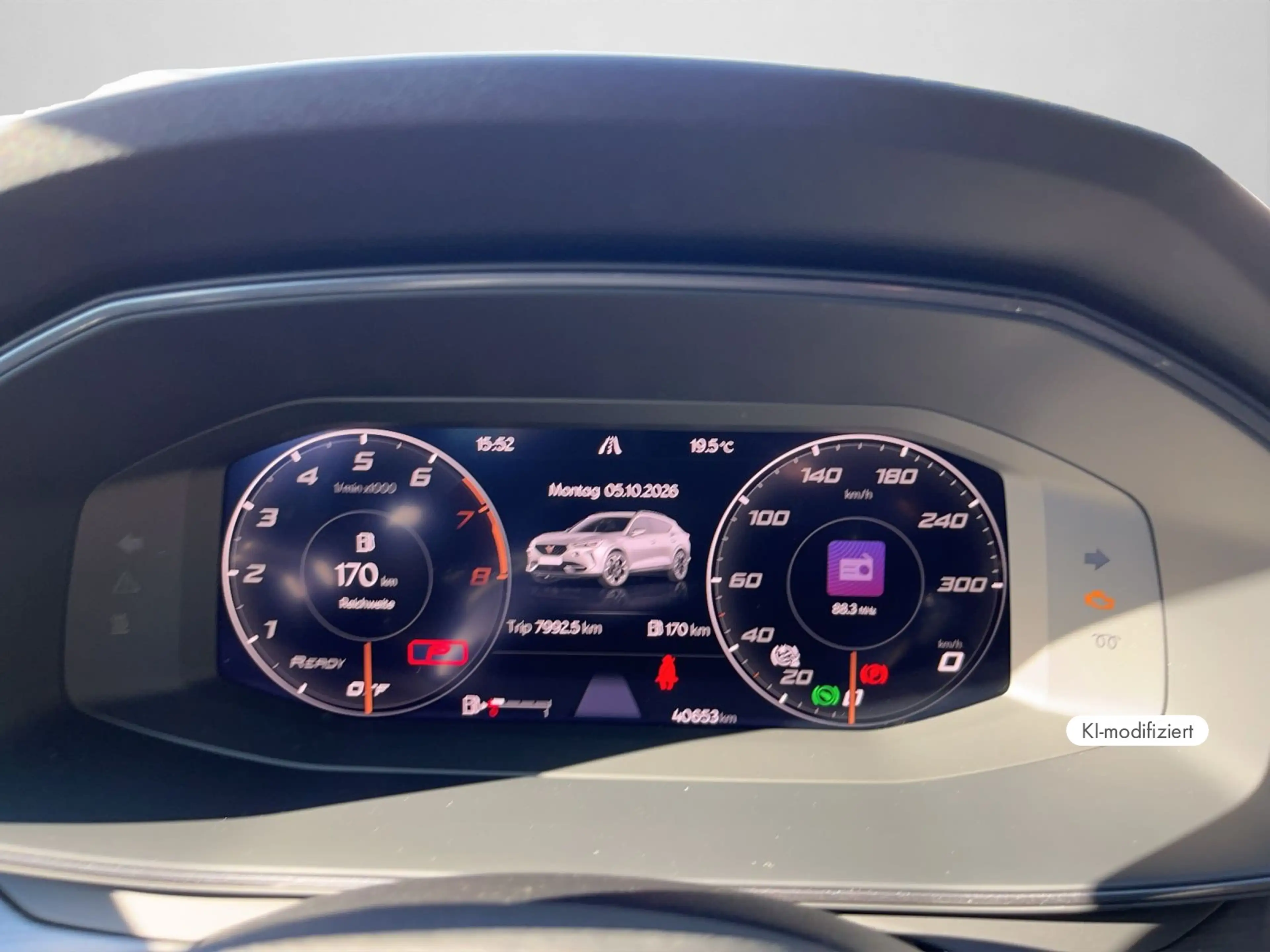 CUPRA Formentor 1.5 TSI DSG SHZ RFK ACC LED — photo 10
