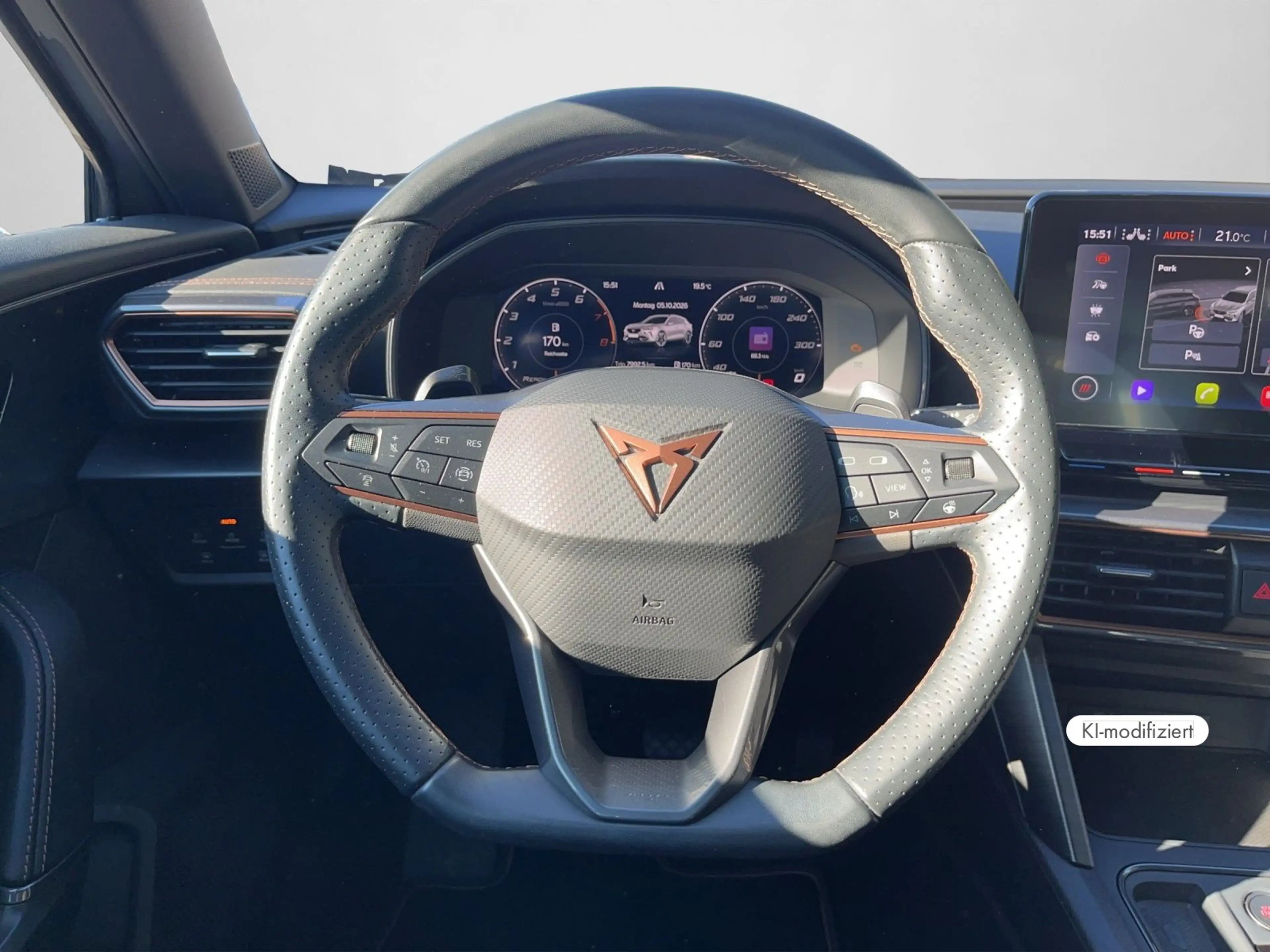 CUPRA Formentor 1.5 TSI DSG SHZ RFK ACC LED — photo 9