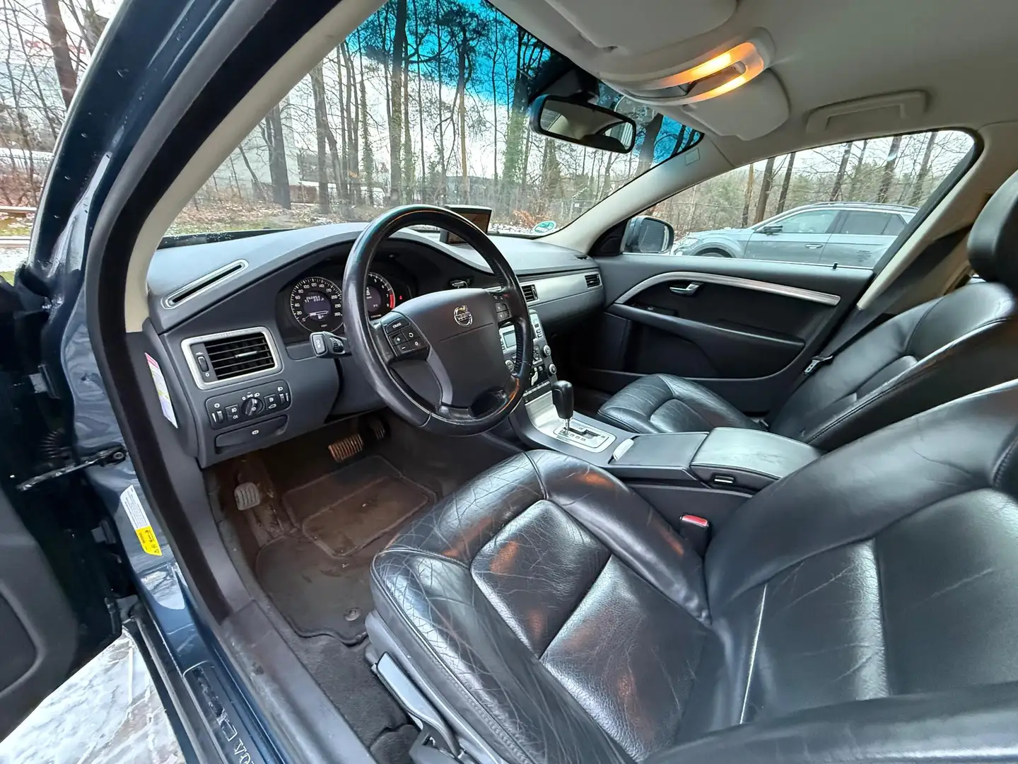 Volvo S80 2.5 T Momentum Blau - 2