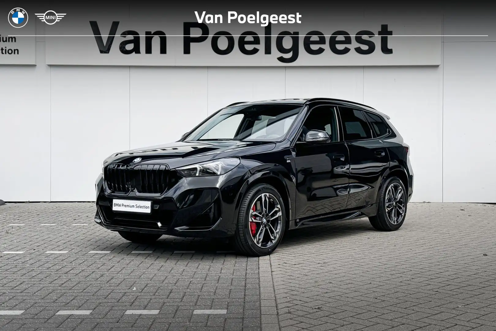 BMW X1 xDrive23i M Sport Pro | M Sport Pro | Innovation P Zwart - 1