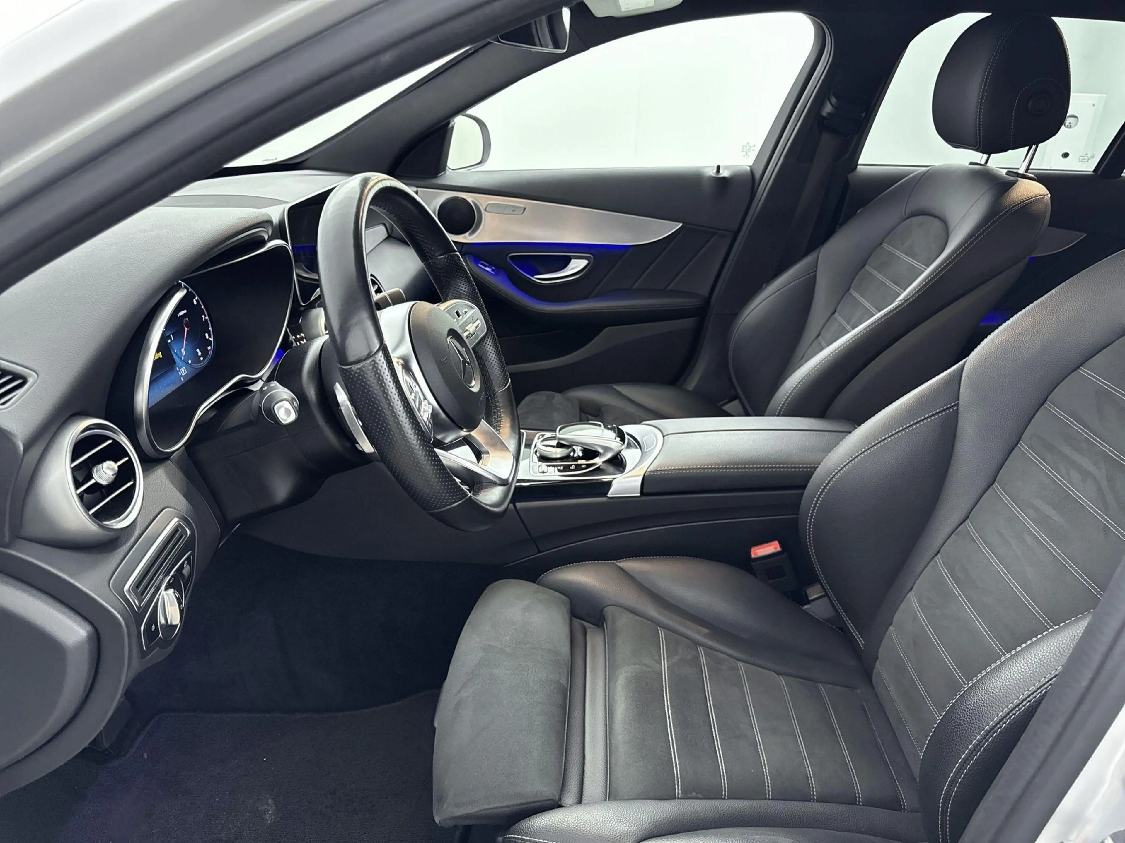 Mercedes-Benz C 160 Estate Business Solution AMG Plus Upgrade Edition — photo 10