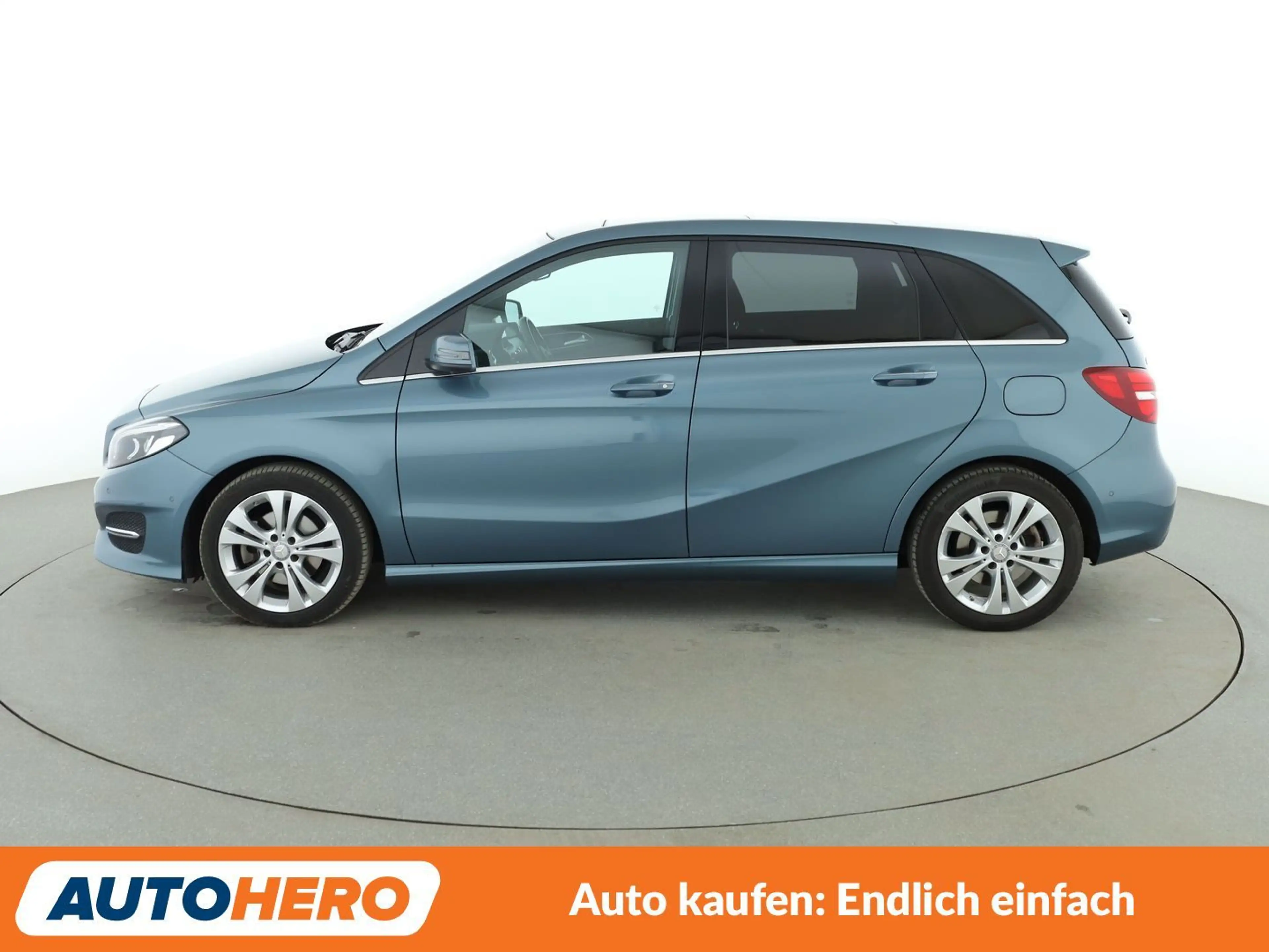 Mercedes-Benz B 220 B 220 4Matic Urban Aut. *NAVI*LED*TEMPO*CAM* — photo 3