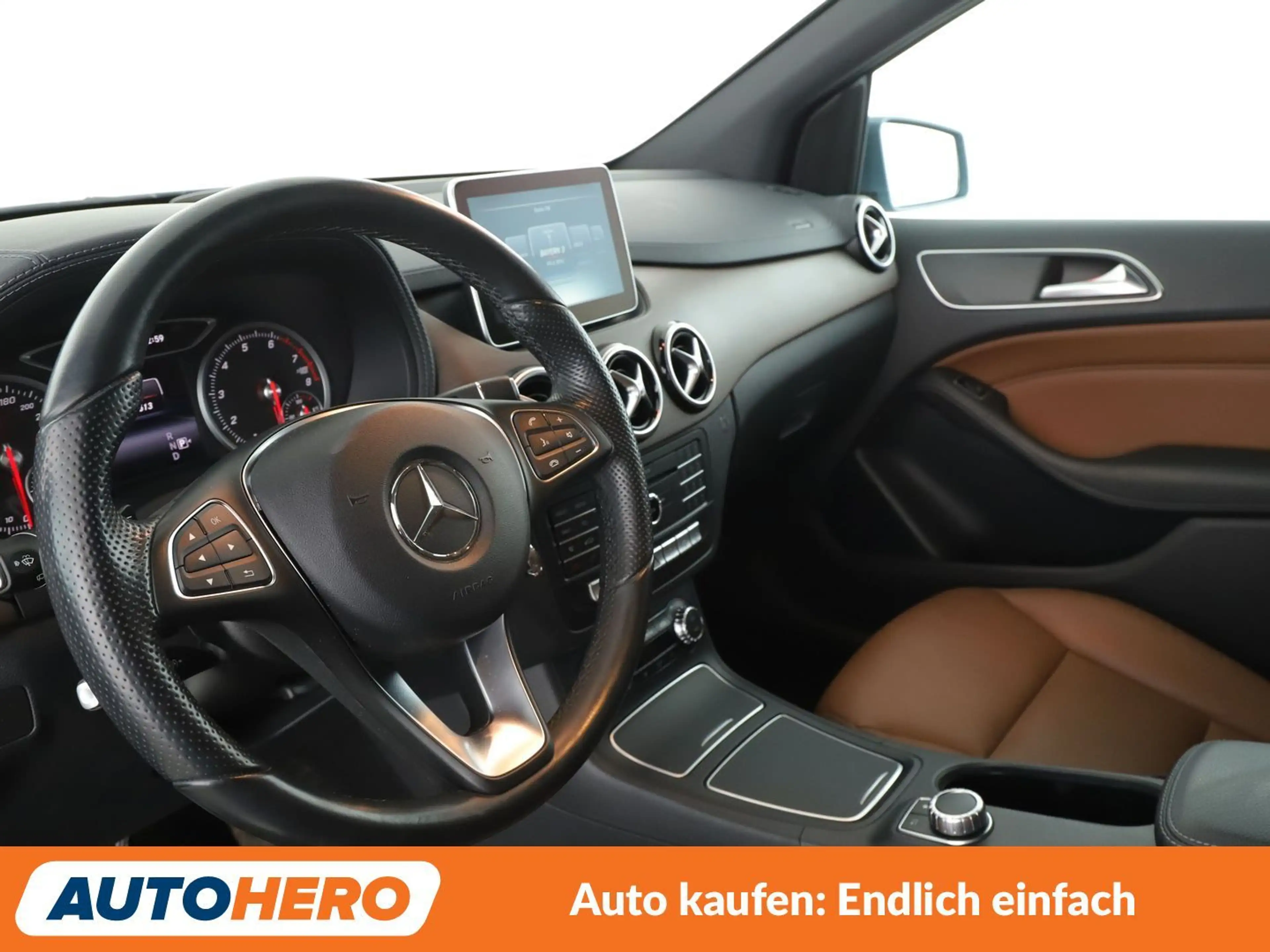 Mercedes-Benz B 220 B 220 4Matic Urban Aut. *NAVI*LED*TEMPO*CAM* — photo 13