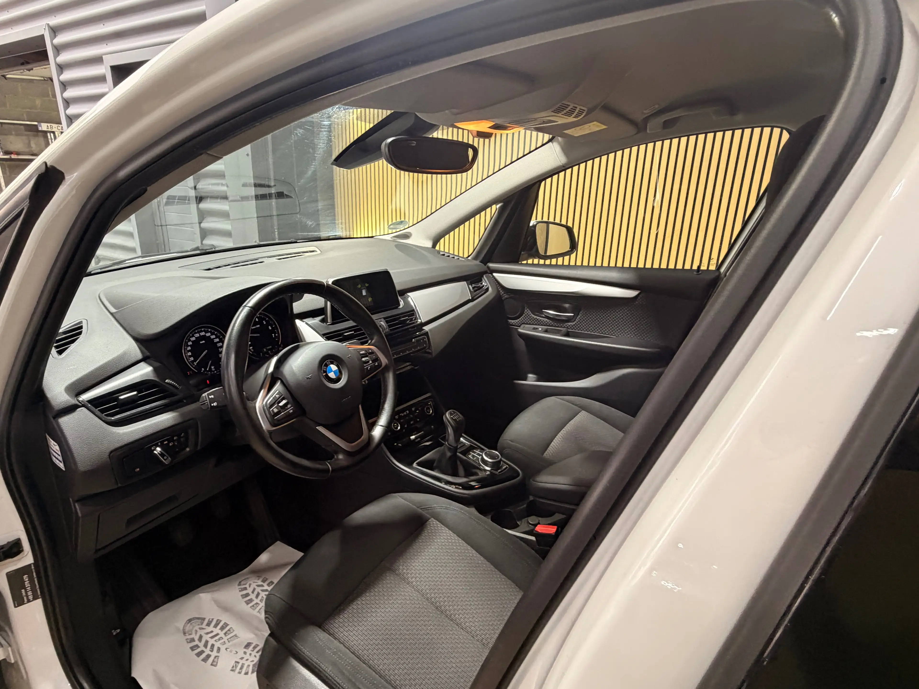 BMW 216 i * Gran Tourer 5 PLACES * GARANTIE 12 MOIS * 1ER PROP * — photo 10
