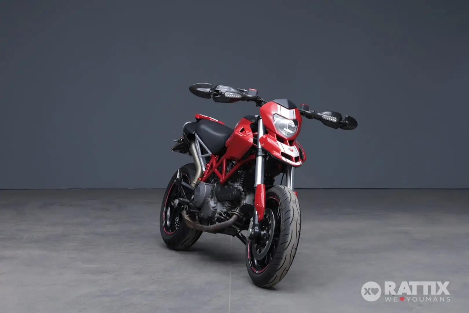 Ducati Hypermotard 796 matt Rosso - 1