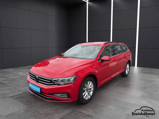 Volkswagen Passat view 2
