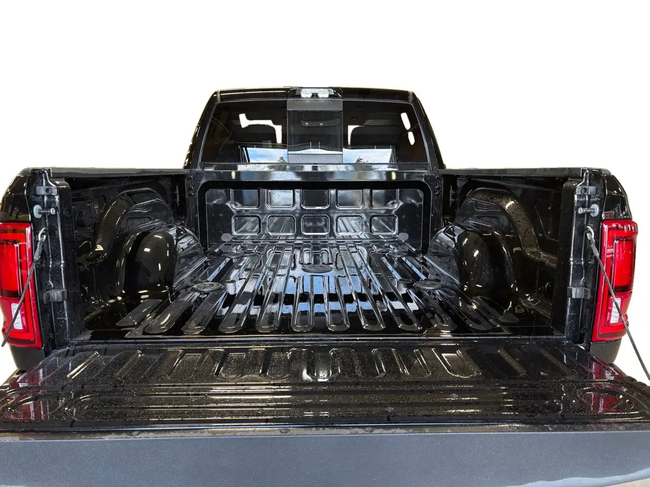 RAM 2500 снимка RAM 2500